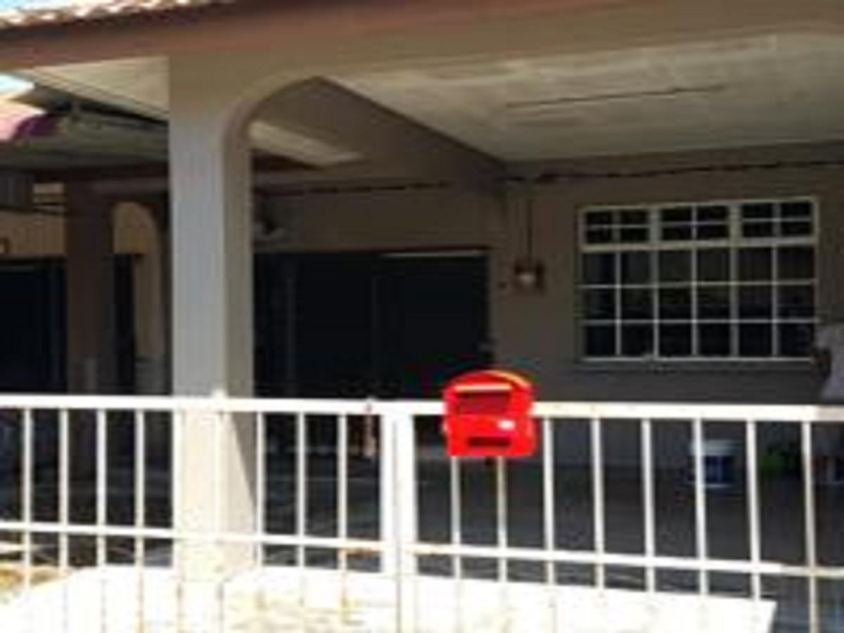Taman Tanjung Minyak Villa Malacca Exteriör bild